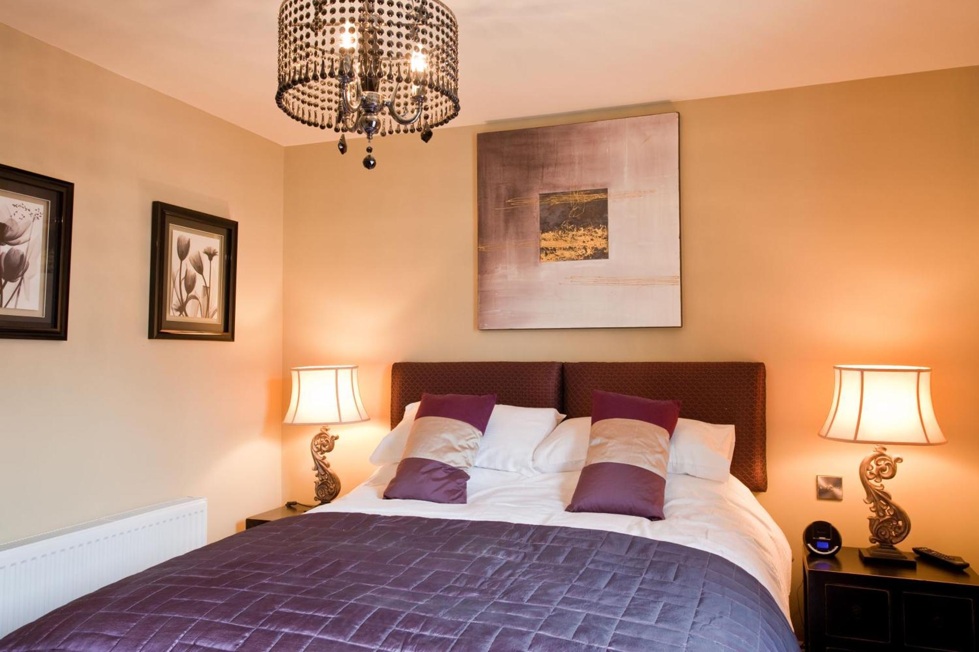 Portland Apartments Челтнъм Екстериор снимка